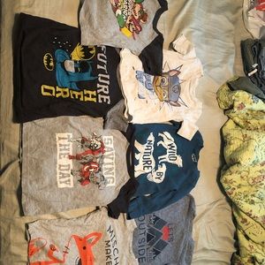 Small lot of Jumping Beans boys 3t shirts